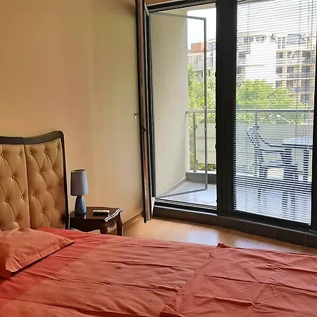 Apartament Mida Eh *