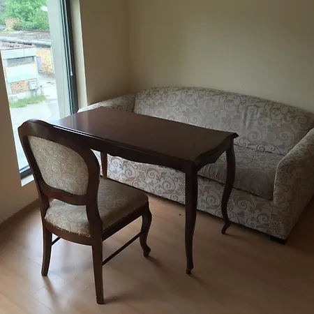 Mida Eh Apartament *